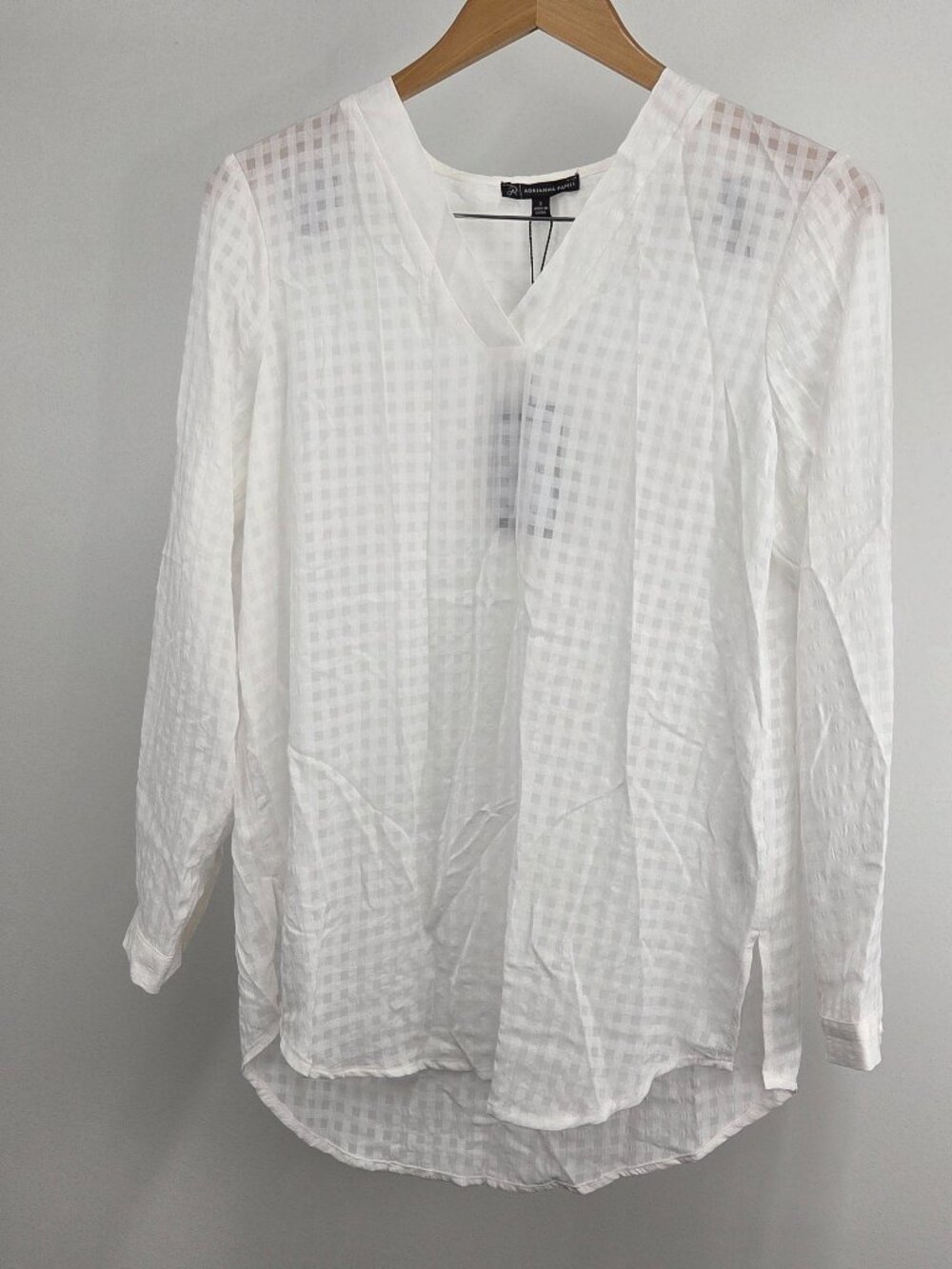 Adrianna Papell Tunic Top Women’s Small White Seersucker Texture Long Sleeve NWT